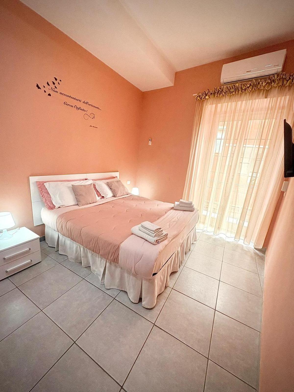 Bed and breakfast Rianna House 2*