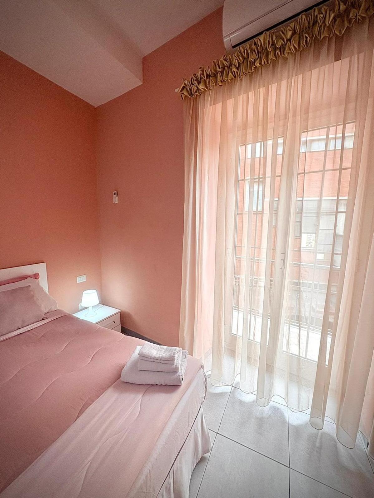 Rianna House Naples